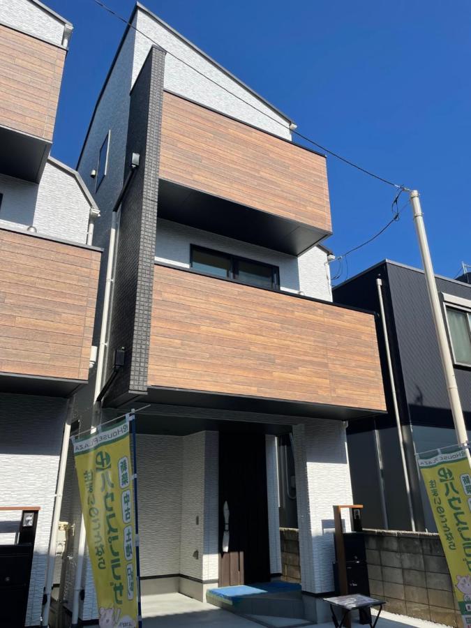 Skytree Airport Express: New Build With Parking Near Ueno Tokyo
